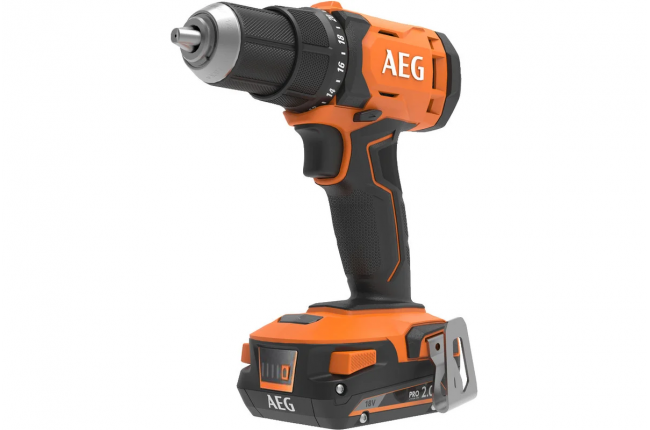 Дрель-шуруповерт аккумуляторная AEG 18В BS18G4-201C